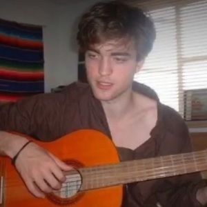 Meet your Posher, Sami